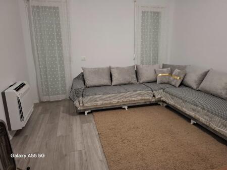 Univers city , 2+1+veranda in affitto