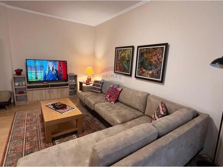 Apartment for rent 1+1 at Pazari i Ri