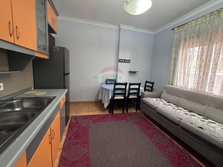Jepet me Qira Apartament 1+1 + Post Parkimi! !