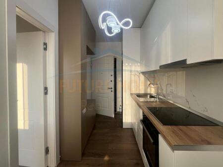 For rent, Studio apartment, Wilson Square, Tirana