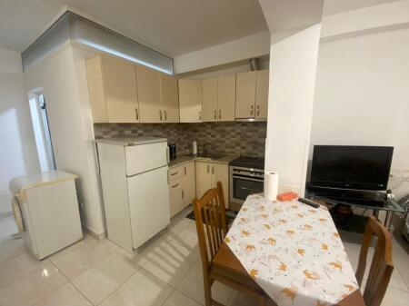 APARTAMENT PER 1+1 SHITJE