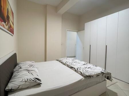 In Affitto Appartamento 1+1+1 Balcone