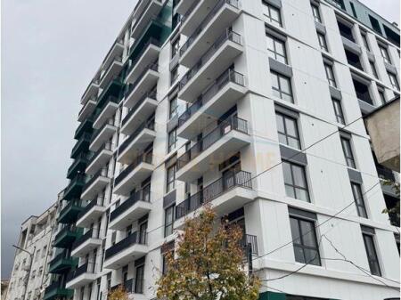 Qera Apartament 2+1+Post Parkimi,Komuna e Parisit