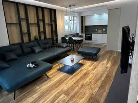 Affitto, Appartamento 2+1+Posto auto, Lago Secco, Tirana.