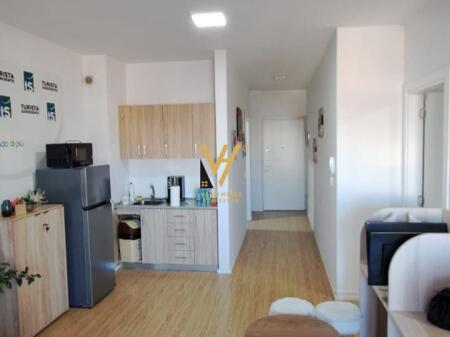 JEPET APARTAMENT 2+1 ME QIRA TE PAZARI I RI 600 EURO