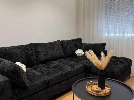 🏡 Luxurious apartment for rent near the Zoo Garden! ✨