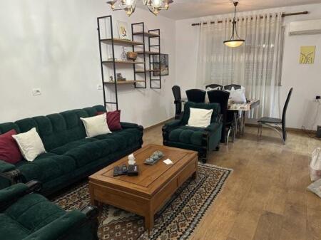 Super appartamento 1+1 in affitto Pazari Ri