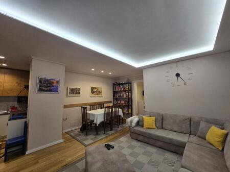 Jepet me qera ap. 3+1