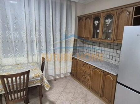 Affitto, Appartamento 1+1, Nuovo Mercato, Tirana