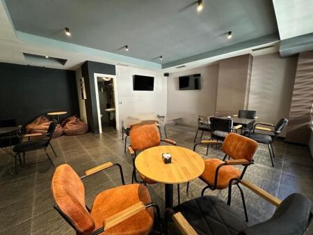 JEPET ME QERA AMBIENT DUPLEX TEK KOMUNA E PARISIT 2,000 € /Muaj