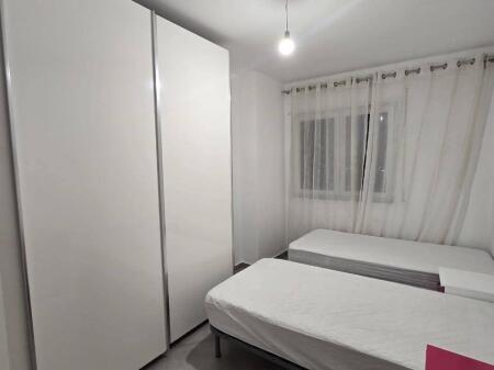 In Affitto Appartamento 1+1+1 Balcone