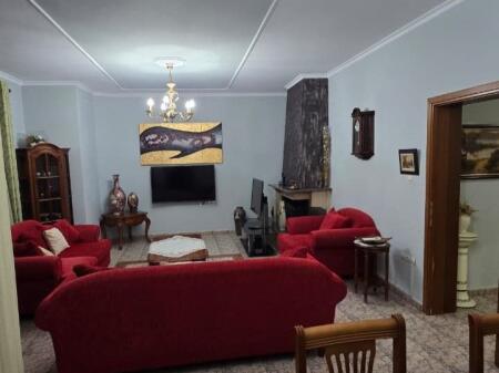 3+1 apartment for rent, at Todi Shkurti Street, Student City.