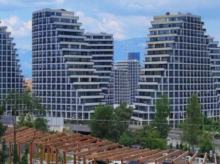 Penthouse për Shitje – Lake View Residence, Tiranë