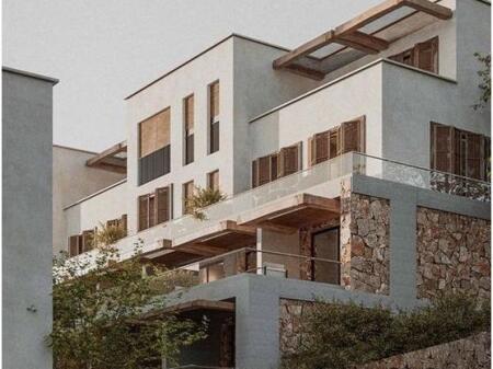 OKAZION! - SHESIM APARTAMENT 2+1+2 +VERANDË ME PAMJE NGA DETI, NË NJË REZIDENCË EKSKLUZIVE NË DHËRMI