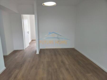 Shitet, Apartament 1+1, Tregu i ri elektrik, Tiranë.
