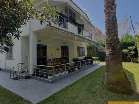 Shitet, Vilë Individuale, Golem , Durrës