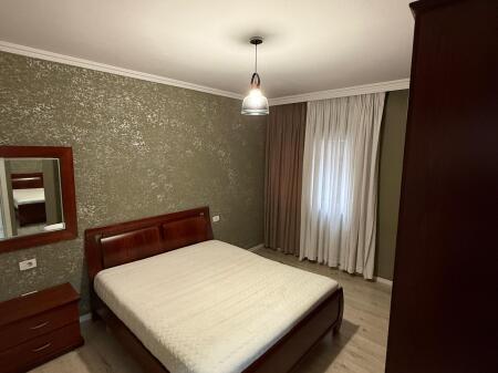 Apartament 2+1+2 per shitje ne Yzberisht