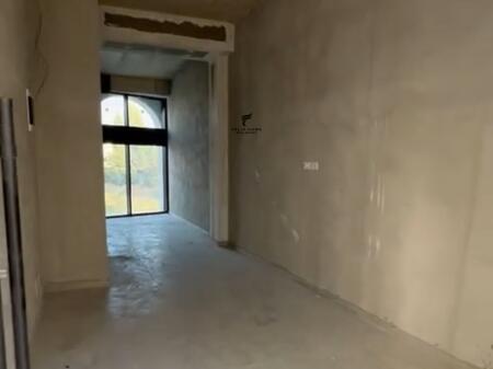 SHOP FOR RENT 40 M2 ASTIR 40,000 LEKE