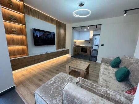 Apartament 1+1 per qira Qender Pazari I Ri