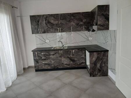 Jepet Apartament 1+1 me qira Pjeserisht e Mobiluar