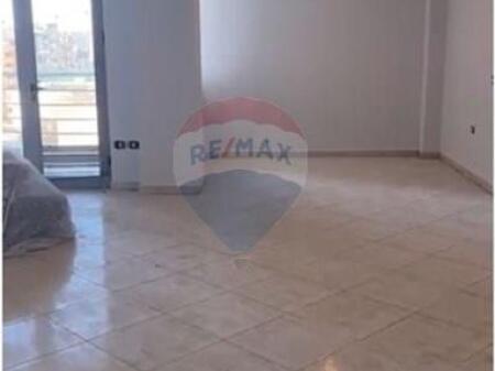 Zyrë - Për Qira - Rr kavajes(Globi) !