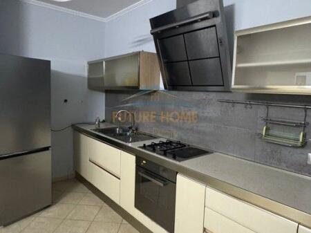 Affitto, Appartamento 2+1, Via Asim Vokshi, Tirana.