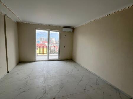 Apartament ne shitje 2+1