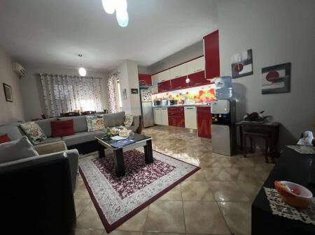 In vendita, Appartamento 2+1+2, Komuna e Parisit, Tirane