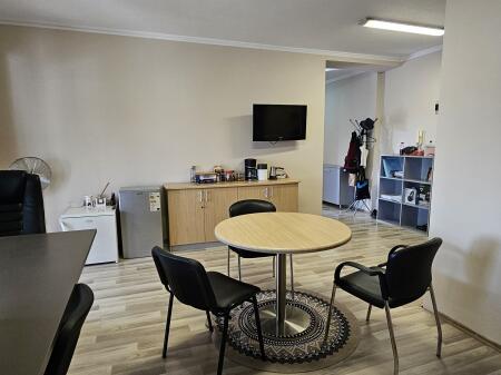 Jepet me qira penthhouse , Bllok