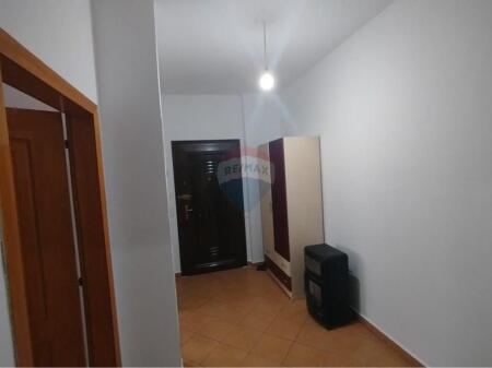Apartament 2+1 per qira Laprake !
