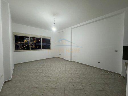 VENDESI APPARTAMENTO 1+1 FRESK