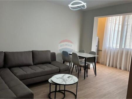 APARTAMENT  2+1 PER QIRA TEK RRUGA E ELBASANIT