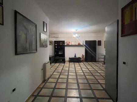 Apartament 2+1+2 me qira - Komuna e Parisit