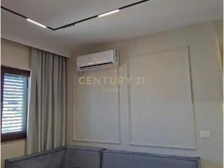 APARTMENT 1+1 FOR SALE NEAR THE PARIS COMMUNE!