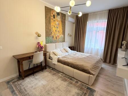 APARTAMENT 2+1 per SHITJE NE BLLOK TE KAFE ROMA  📍Pallatet agimi