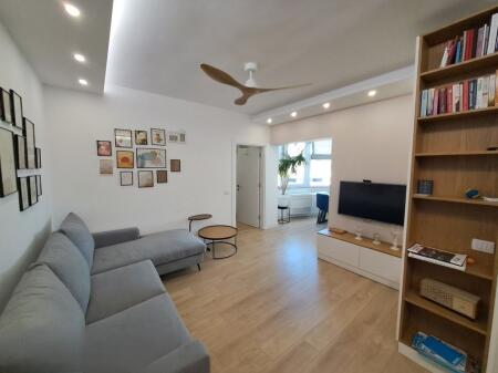 FOR SALE 2+1 at the Paris Commune Bilal Golemi Street 175,000 €