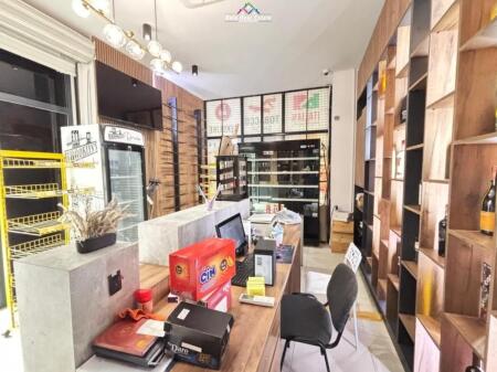 Dyqan Me Qera Fusha E Aviacionit (ID BD21789) Tirane