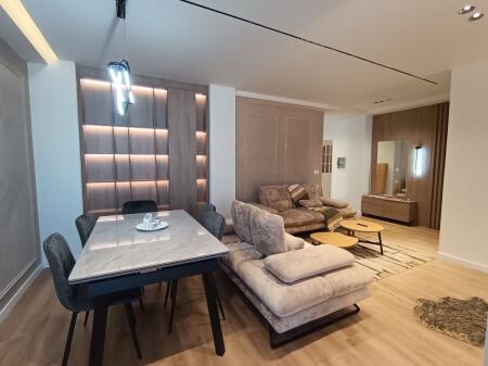 Appartamento 3+1 in affitto, Via Kavaja