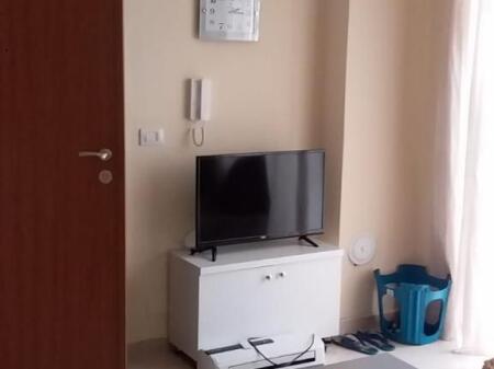 Shitet apartament prane liqenit te Pogradecit