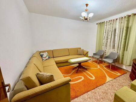 Private entrance for rent 2+1+1 in Lapraka