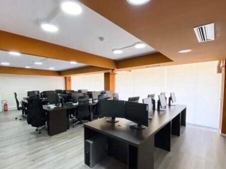 OFFICE FOR RENT 200 M2 BLOCK 3,500 EURO