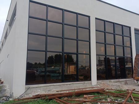 Jepet kapanon me qira , Vore , prane Esko SHPK .