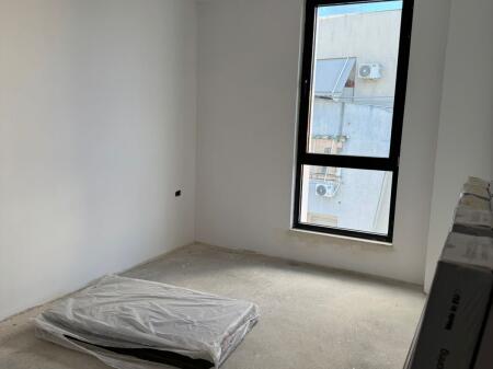 Shitet 2+1 te Jordan misja