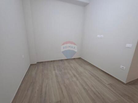 Dy Apartamente 1+1 për Shitje Rruga Mihal Grameno, Tiranë