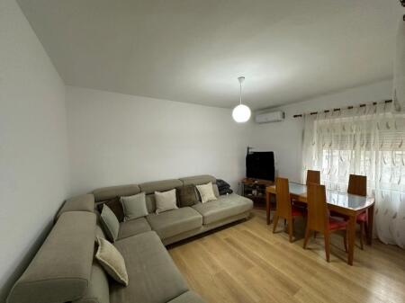 JEPET ME QIRA APARTAMENT 2+1 TEK NISHERAKU !!! 550 € /Muaj