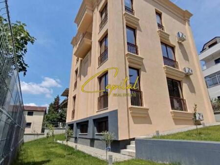 JEPET VILE ME QIRA 360 M2 RRUGA E ELBASANIT 250.000 LEKE