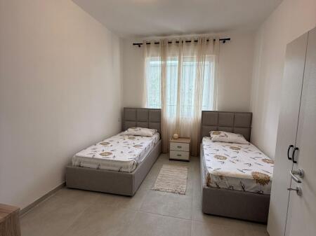 Apartament 2+1 me qera tek Univers City, 55.000 Leke