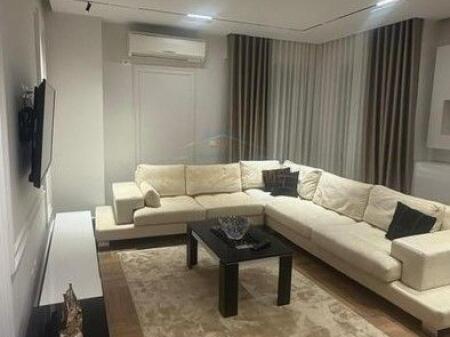 Qira , Apartament 2+1 + Post Parkimi , Pazari i Ri , Tirane