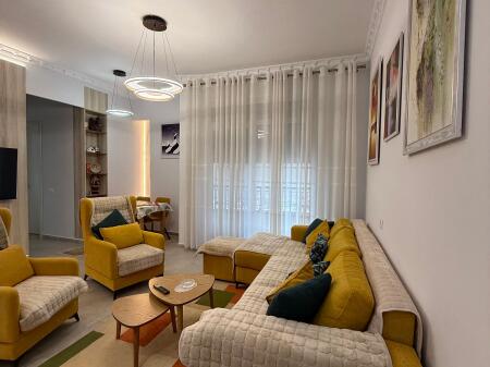 Jepet me qira – Apartament 2+1 Donika center