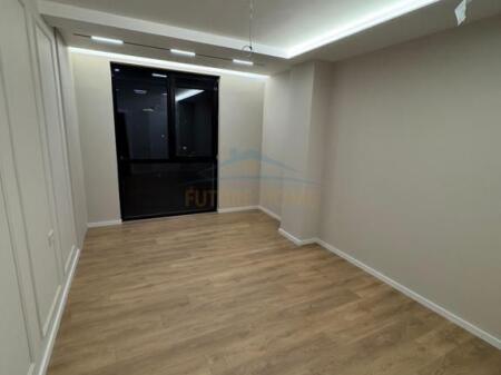 SHITET APARTAMENT 2+1 TEK GOLDEN TOWER RESIDENCE, MINE PEZA